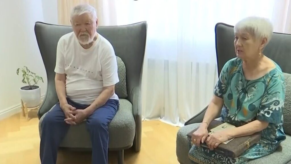 Родители пропавшего в Актобе мужчины почти 30 лет ждут его возвращения