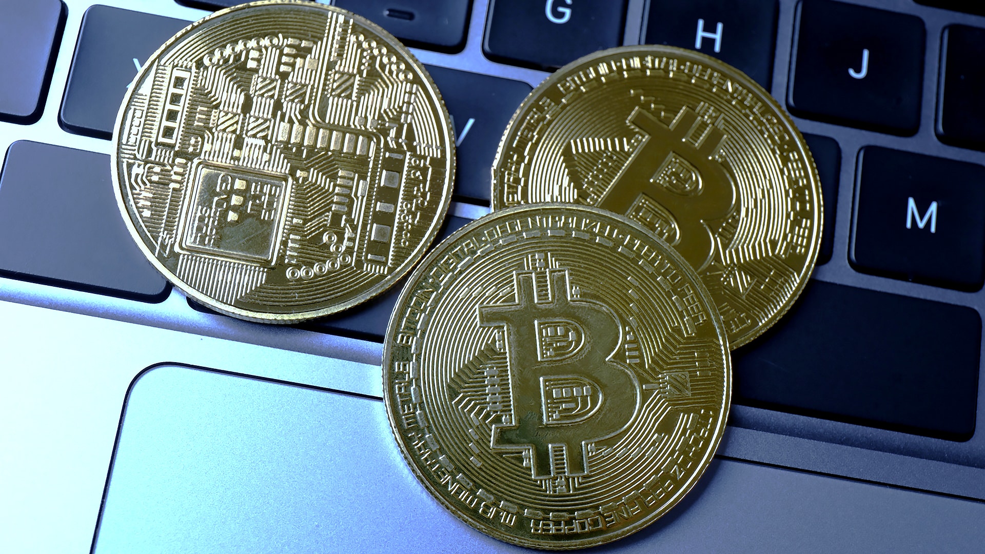 Биткоин