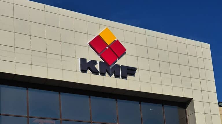 Kazakh lender with US roots suffers profit slump after turning into a bank