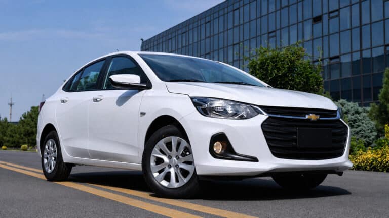 Дилер вернет жительнице Костаная 7,3 млн теңге за Chevrolet Onix