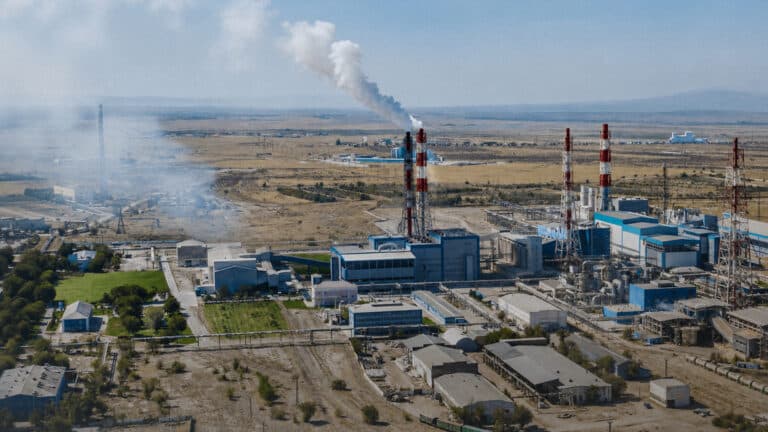 «Казфосфат» принес Владимиру Киму и сыновьям Нигматуллина 14,7 млрд теңге убытка