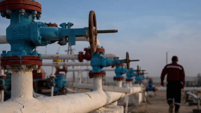НПЗ в Грузии начал покупать нефть из Казахстана вместо российской