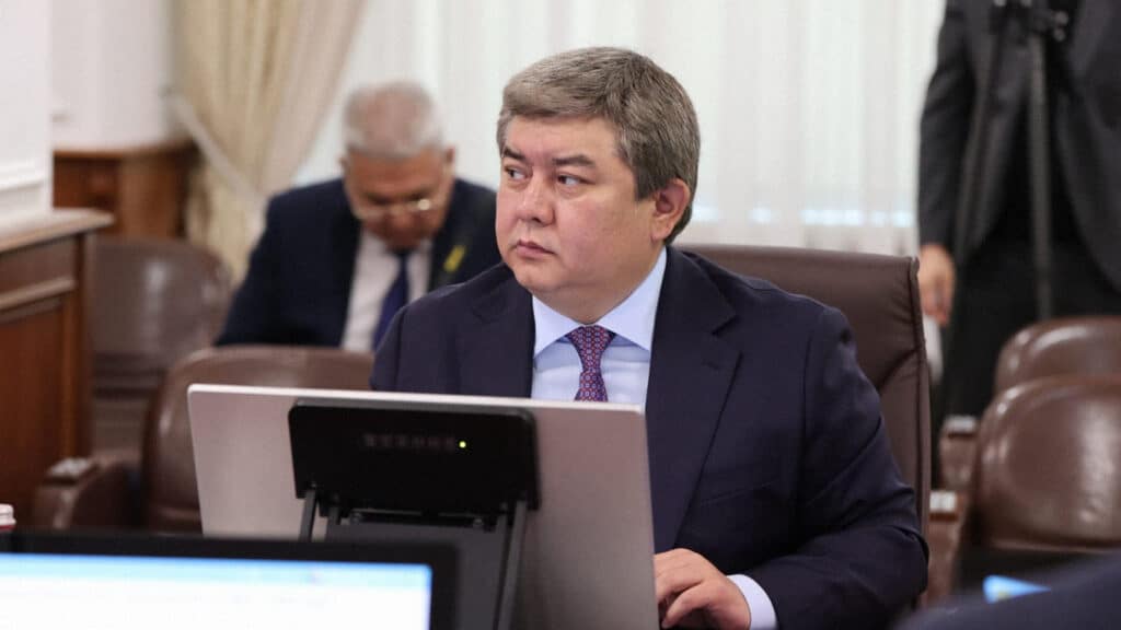Глава KEGOC предложил продолжить жечь уголь на алматинских ТЭЦ из-за дефицита энергии / Серикжан Ковланбаев