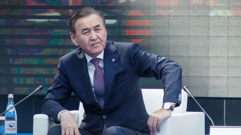 Отец акима Астаны расширяет присутствие в горнорудном секторе