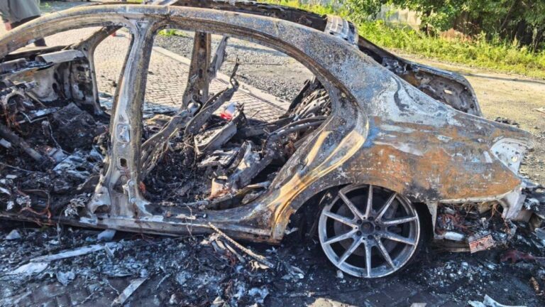 В России взорвали автомобиль гендиректора производителя дронов 