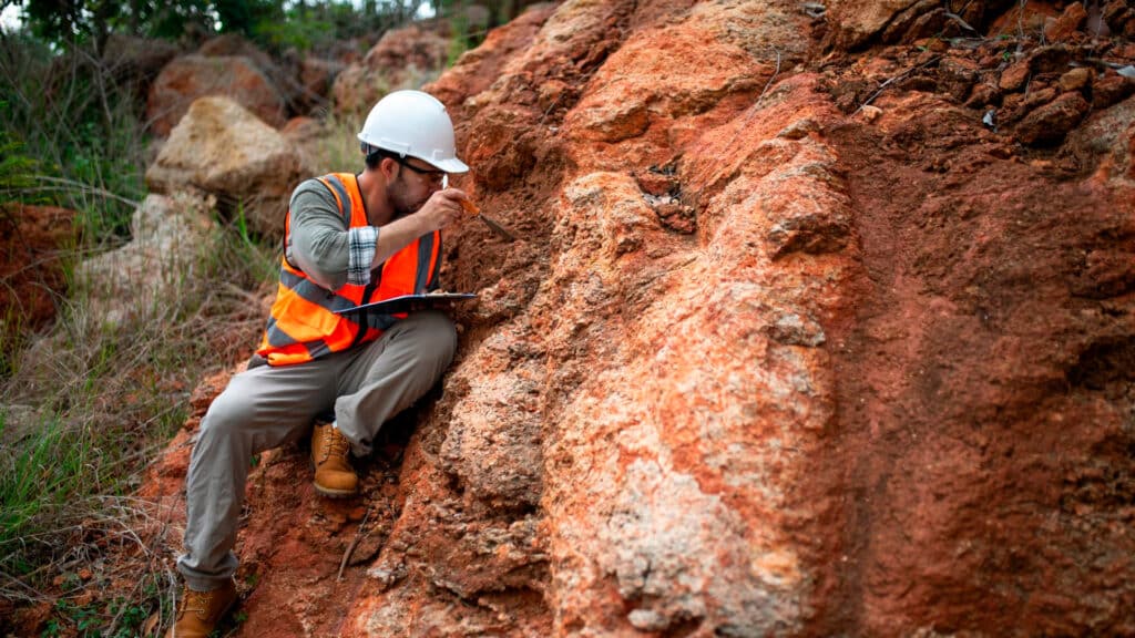 Медная компания немца в Казахстане принесла ему многомиллиардную прибыль / minersai.com, бильд-редактор: Дастан Шанай