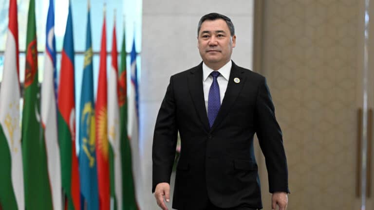 Садыр Жапаров екінші президенттік мерзімге түсетінін мәлімдеді