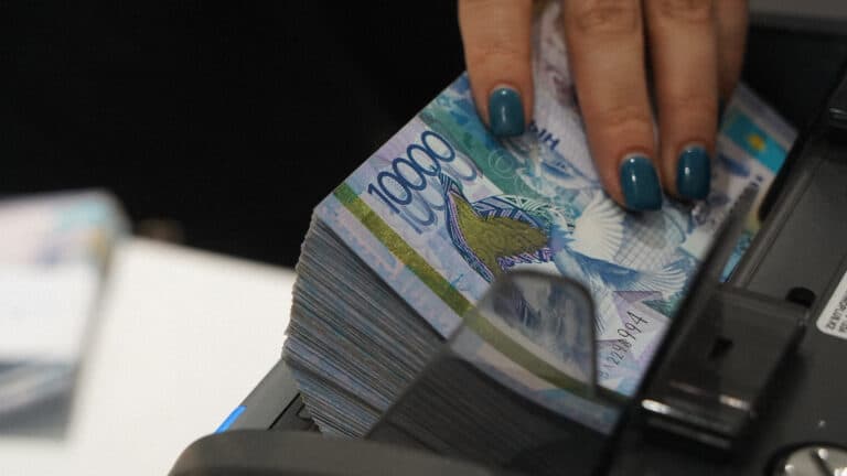 Алматинцы получат по 1,73 млн теңге на открытие своего дела