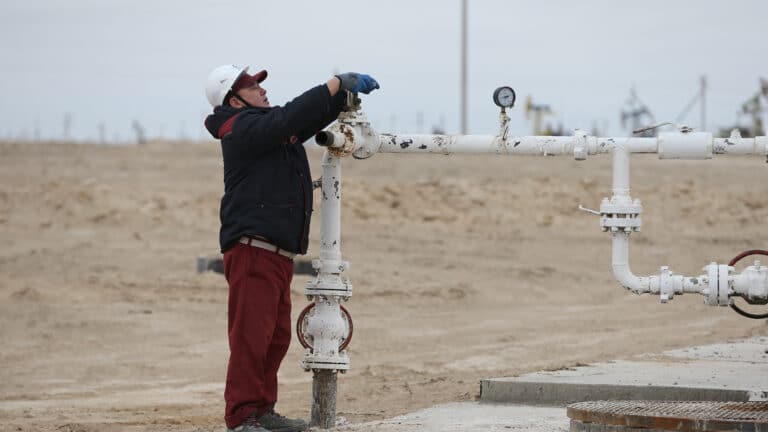 Добывающая нефть компания китайца заработала 546 млн теңге за счет кредита