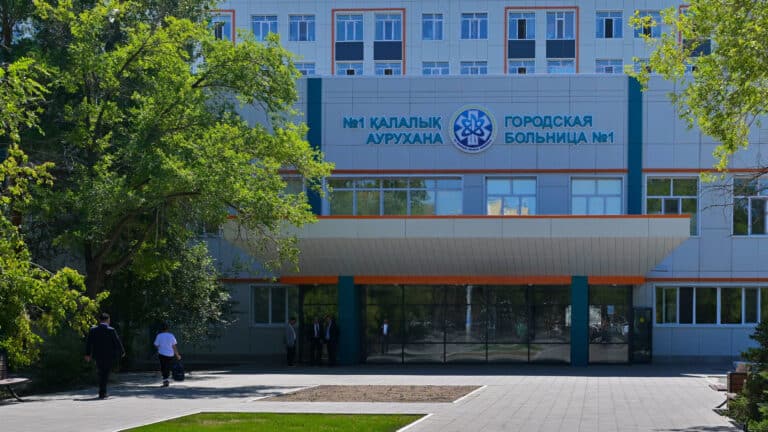 В Павлодаре завершили реконструкцию 70-летней горбольницы за 12,3 млрд теңге