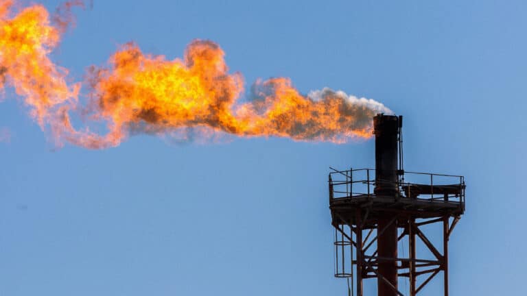 Нефтегазовая компания в Казахстане принесла китайцу миллиардный убыток