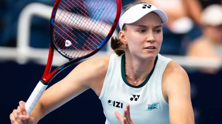 Елена Рыбакина осталась второй в рейтинге WTA и снялась с микста US Open-2026