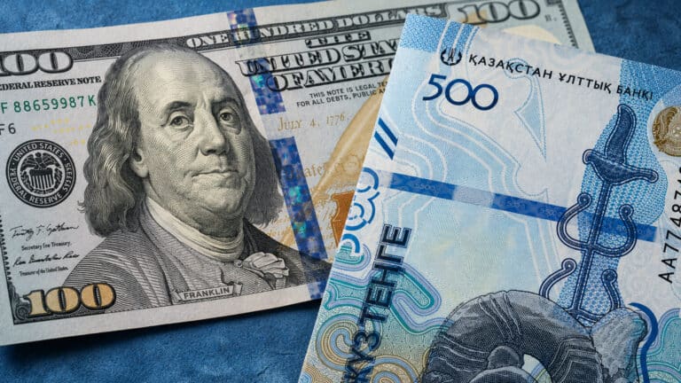 Теңге аптаны нығаюмен бастады: доллар 466 теңгеге түсті