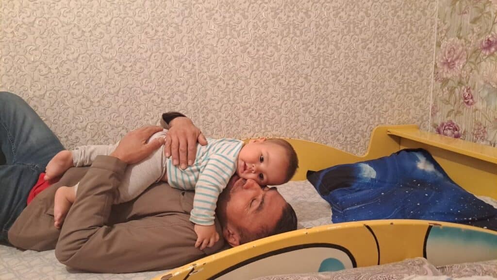 Kokzhiek City-дегі ажал: бес баланың әкесі миллионердің құрылысында қаза тапты