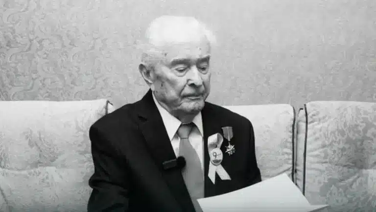 Тоқаев көңіл айтты: ҰОС ардагері Иван Гапич қайтыс болды