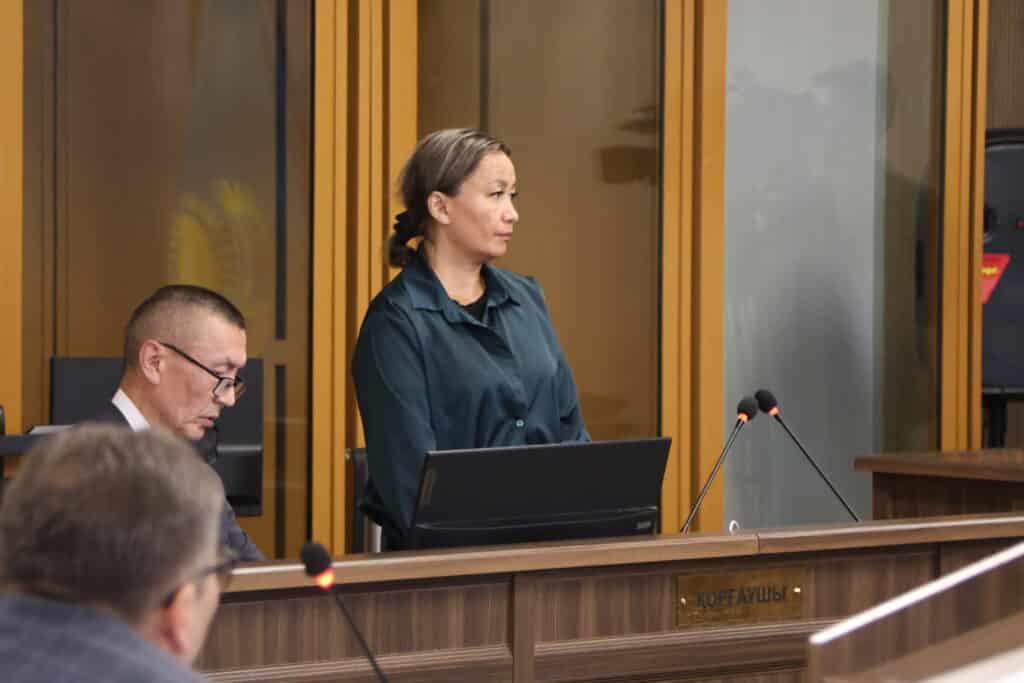 Прокуроры объяснили, почему судят главу ОСИ по делу о гибели Улданы Мырзуан
