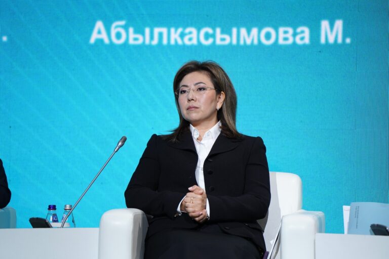 Рискуют ли казахстанцы, отдавая пенсионные частным компаниям, рассказала Абылкасымова