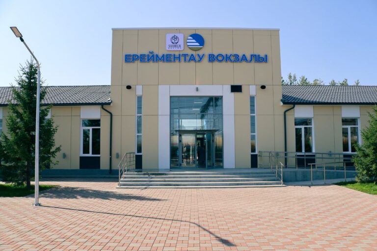 В Акмолинской области открыли пять обновленных ж/д вокзалов