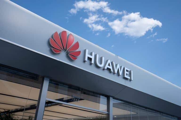 КТЖ и Huawei договорились о цифровизации железных дорог Казахстана