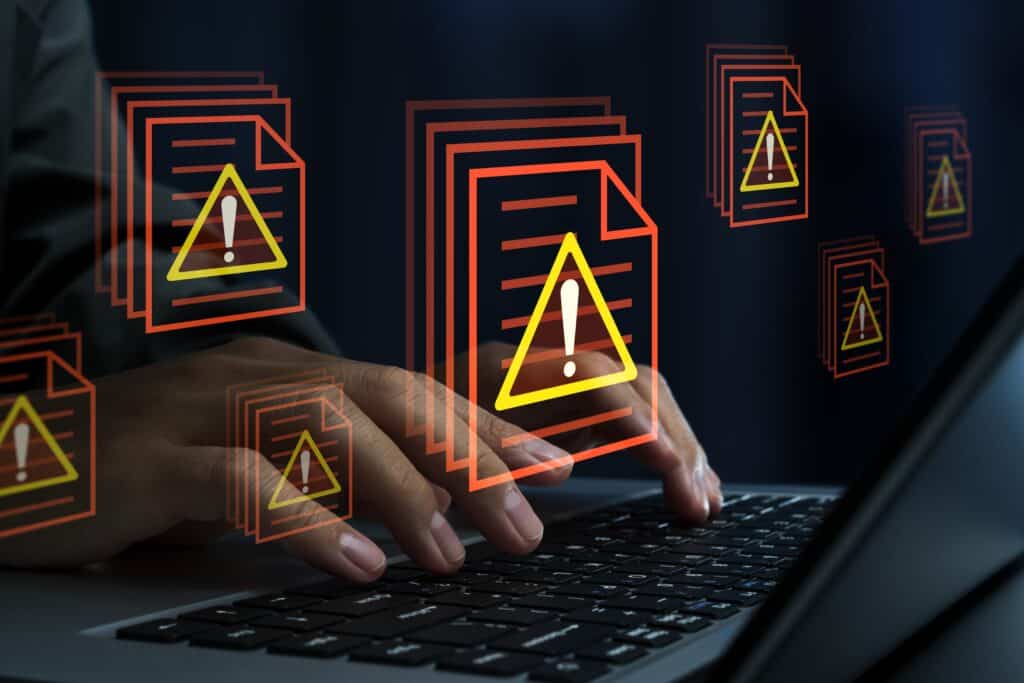 Минцифры опровергло слухи об утечке данных 4 млн казахстанцев из Daryn.online