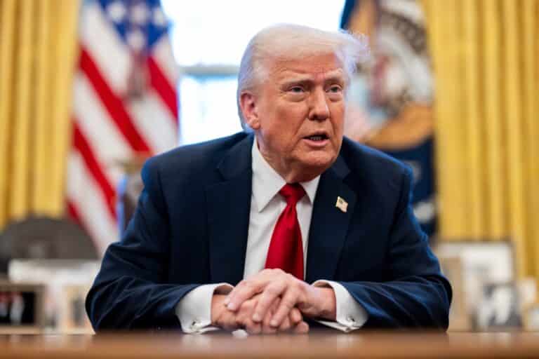 Трамп в шутку заявил о желании снова баллотироваться в президенты США