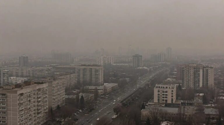 Воздух ухудшится в четырех городах Казахстана 31 августа