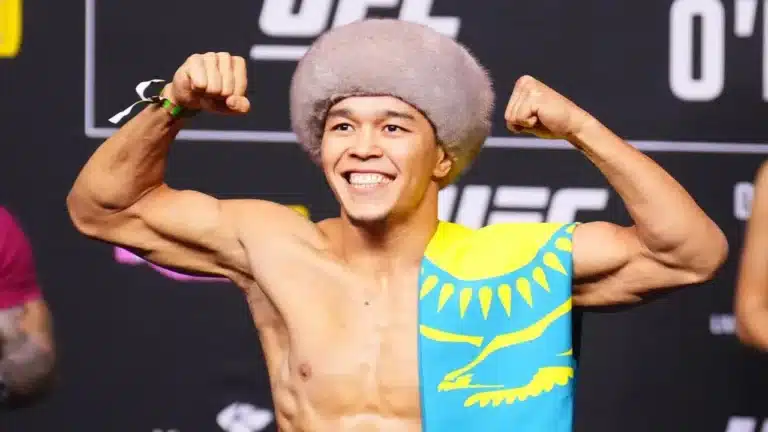 Қазақстандық UFC жауынгері Асу Алмабаев бірден үш лигада өнер көрсетеді