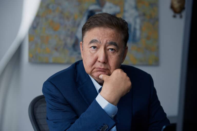 Доллар неге банктерге оралмайды: экономист 2,5% мөлшерлемені бағалады