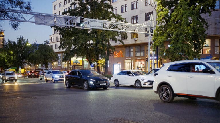 Экономист объяснил, почему покупка авто – невыгодная инвестиция