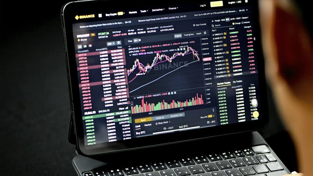 Возможный интерес казахстанцев к новым инструментам фондового рынка объяснил Тимур Турлов / Unsplash, бильд-редактор: Дастан Шанай