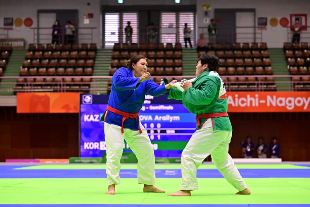 Арайлым Шегенова стала бронзовым призером Азиатских игр-2026 в категории свыше 87 кг. Это первая медаль женской сборной Казахстана по курашу на Азиадах.