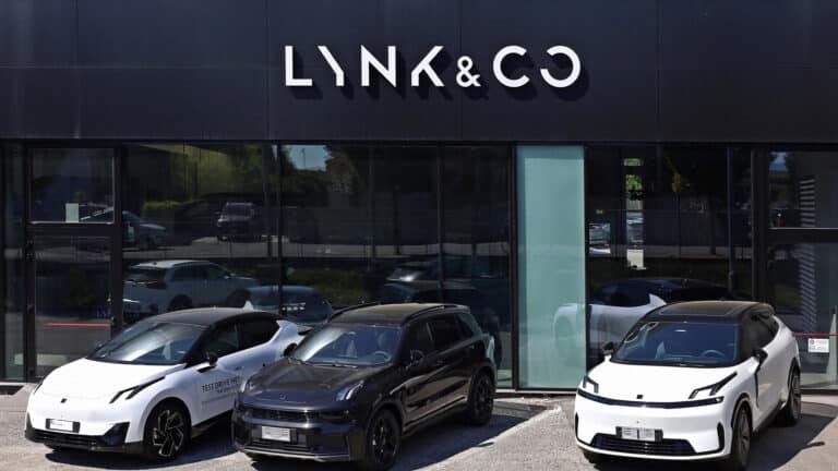 Volvo будет продавать Lynk & Co через свою сеть в Европе