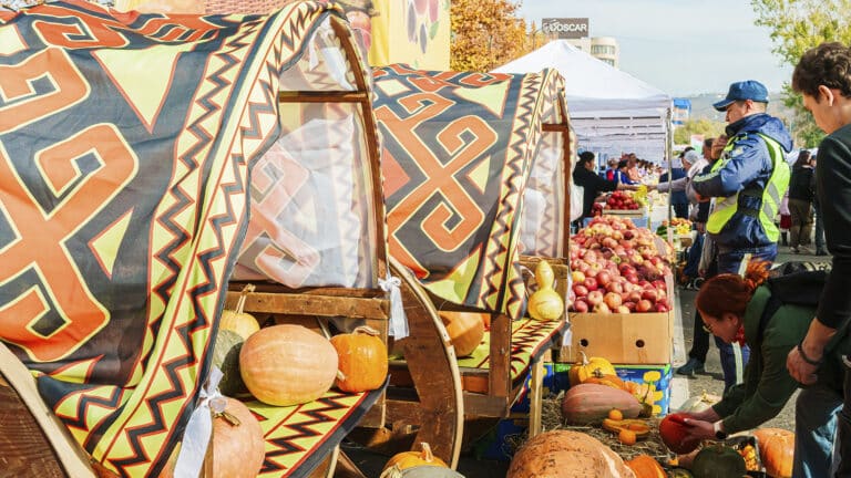 Как астанчанам сэкономить на продуктах: график осенних ярмарок