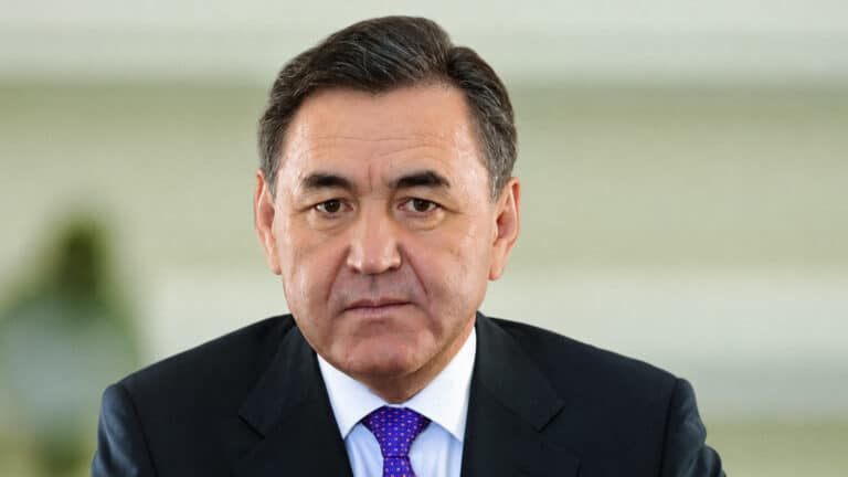 Назарбаевтың канцеляриясын басқарған шенеунік жаңа компанияны тіркеді
