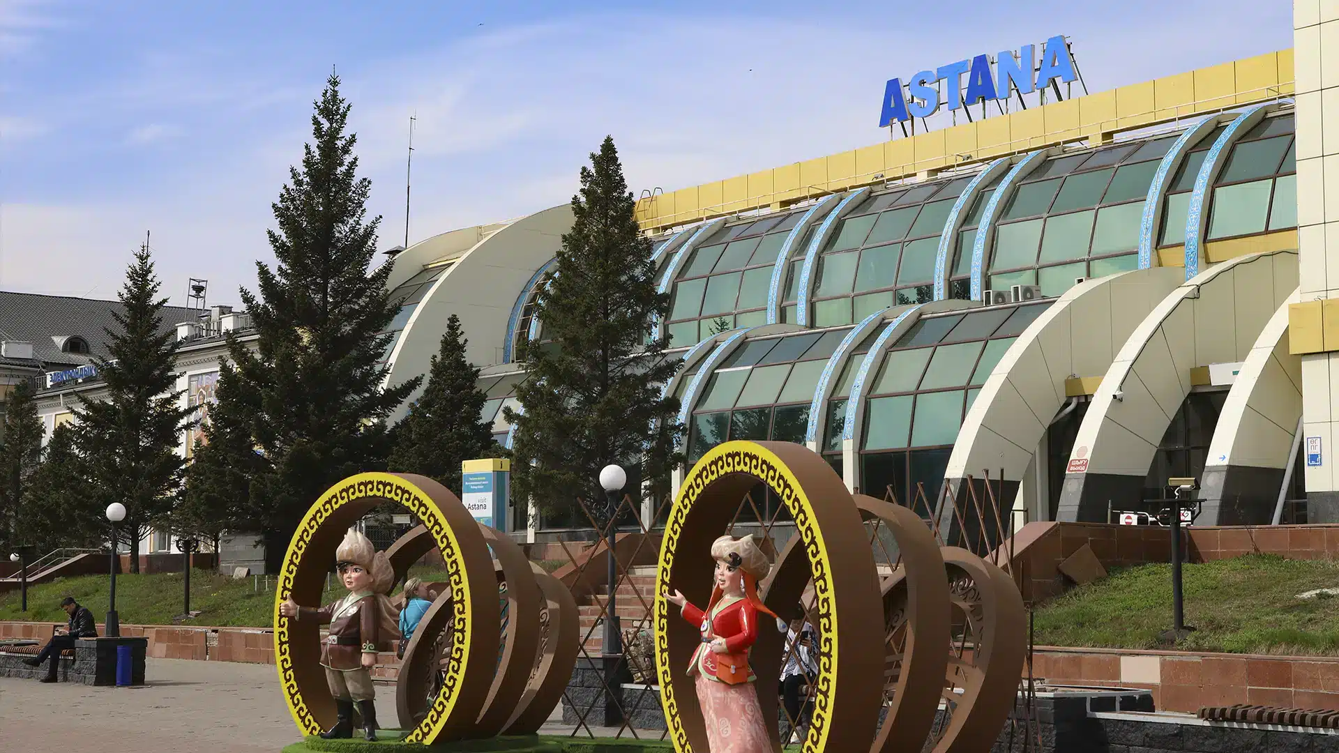 Астанадағы ескі вокзалды жөндеу қазан айының соңына дейін аяқталады