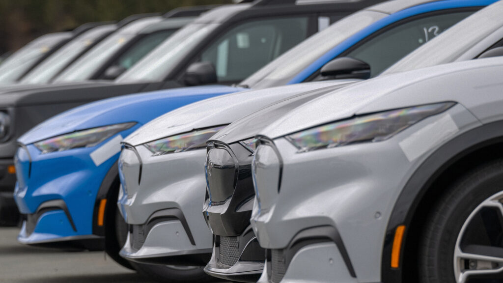 Ford, GM, and Stellantis oppose Chinese auto plants in US