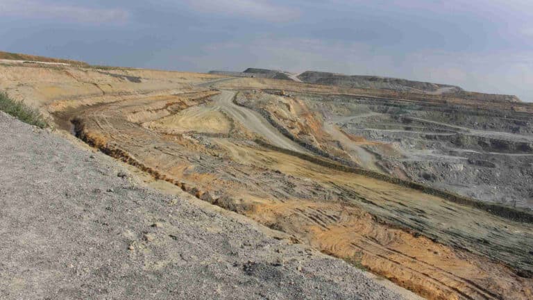 На границе Казахстана и России хотят добывать 500 тыс. тонн медной руды