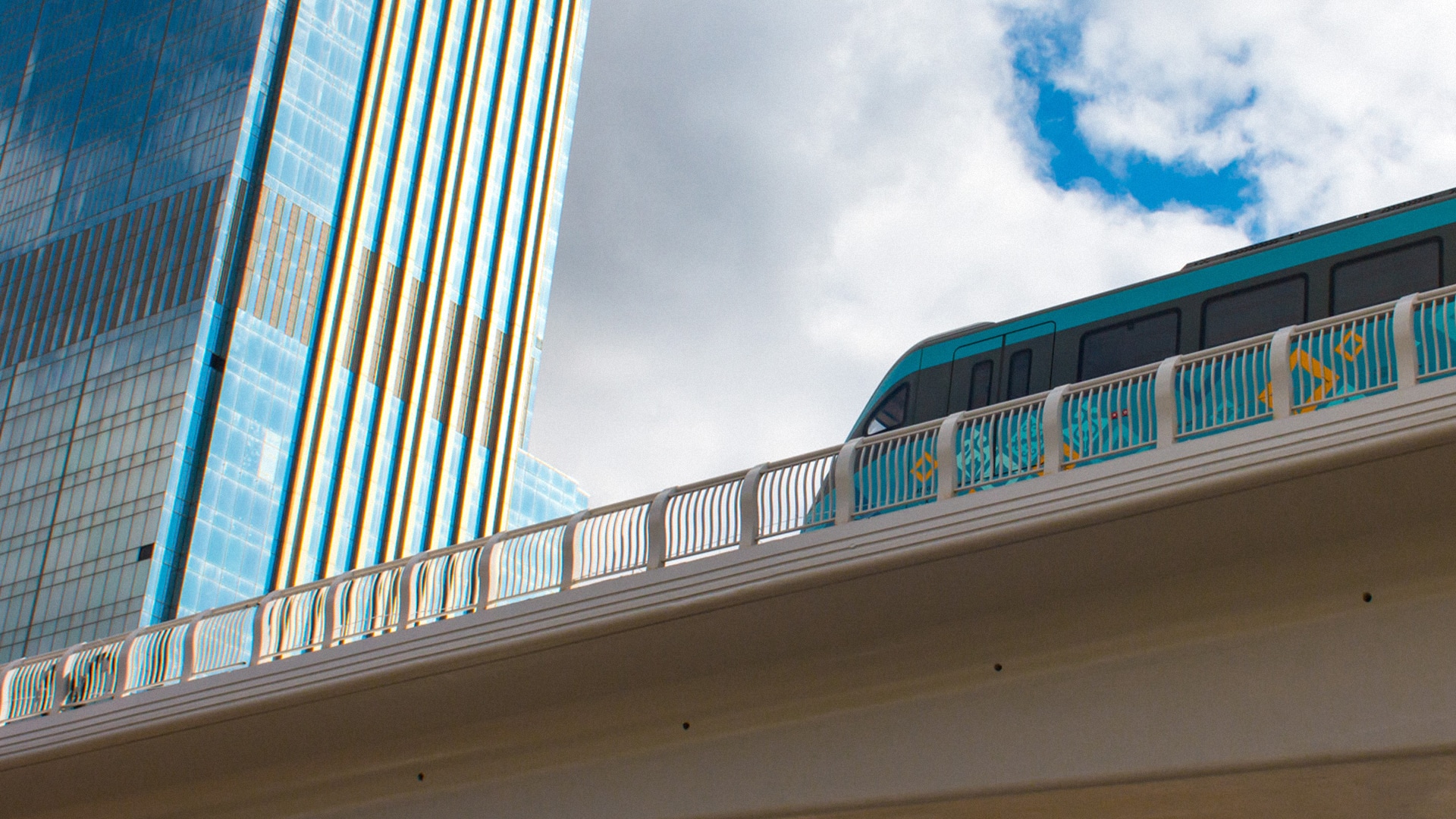 Компания отвечающая за LRT получила убыток в 20 млрд теңге