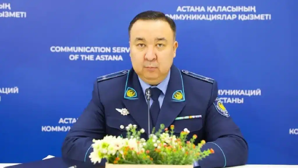 Заңсыз құжат жасаған: ҰҚК көші-қон полициясы экс-басшысына қатысты іс қозғады