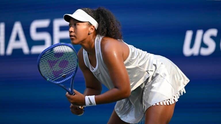 «Рыбакина бьет быстро, Соболенко – тяжело»: Осака сравнила двух лидеров WTA