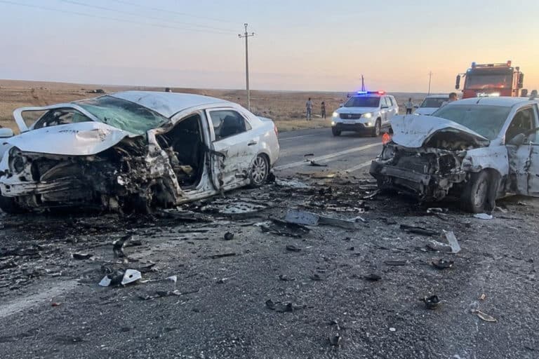 Шесть человек погибли в ДТП в области Жетысу