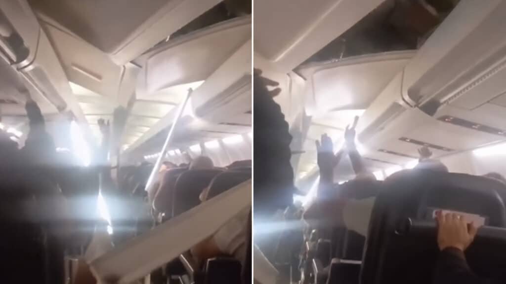 Самолет с пассажирами начал разваливаться в воздухе после взлета в Иране