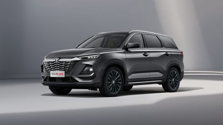 Семиместный Changan CS75 Pro начнут производить в Казахстане