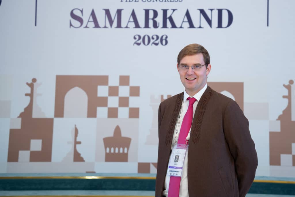 Timur Turlov wins FIDE presidential election