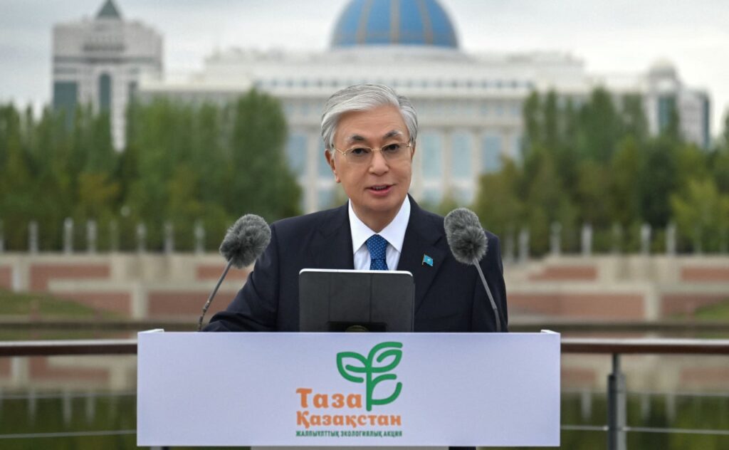 Токаев назвал экологическую культуру задачей, закрепленной в Конституции