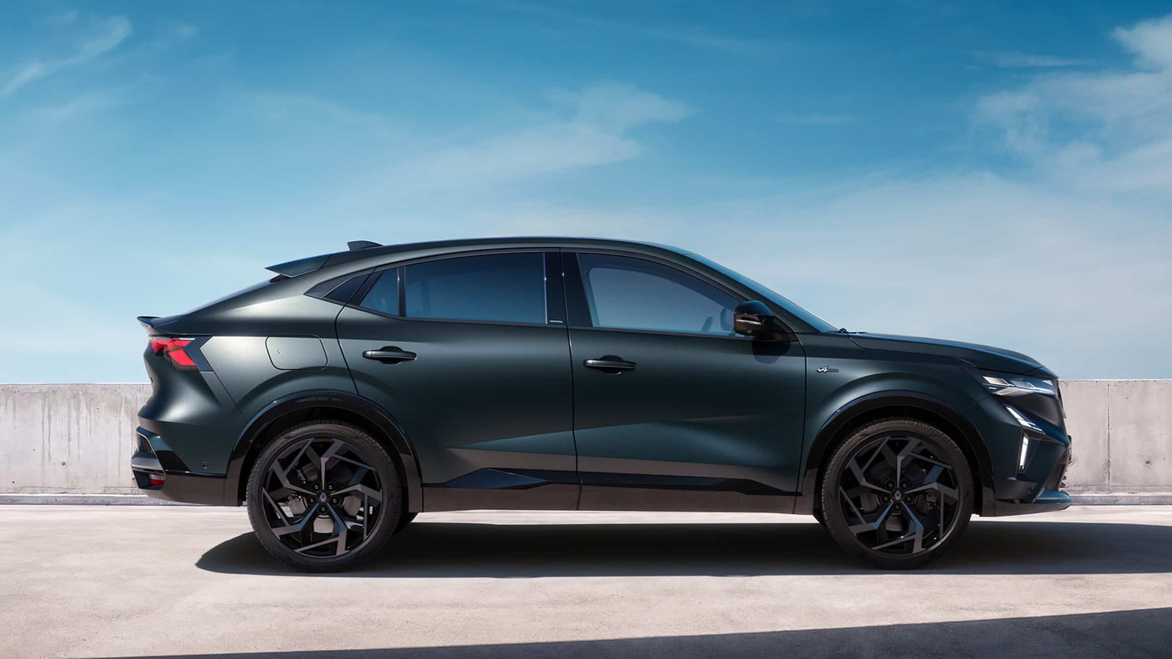 Renault Rafale, Renault Rafale Hypnotic, самый дорогой Renault, кроссовер Renault, Rafale 300 л.с., Renault Казахстан, Renault 2026