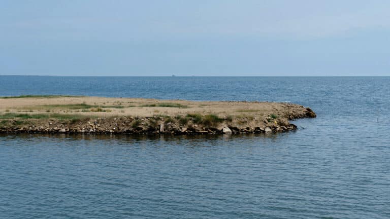 New islands emerge as Caspian Sea retreats at alarming rate