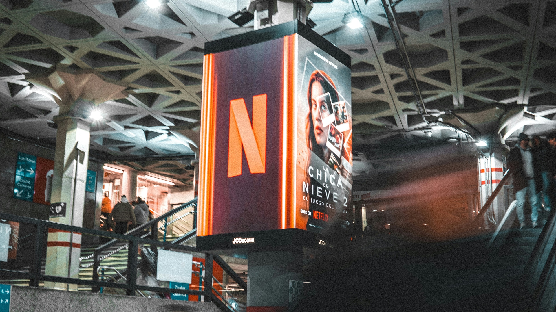 Netflix уволит тысячу работников: это крупнейшее сокращение за последние годы