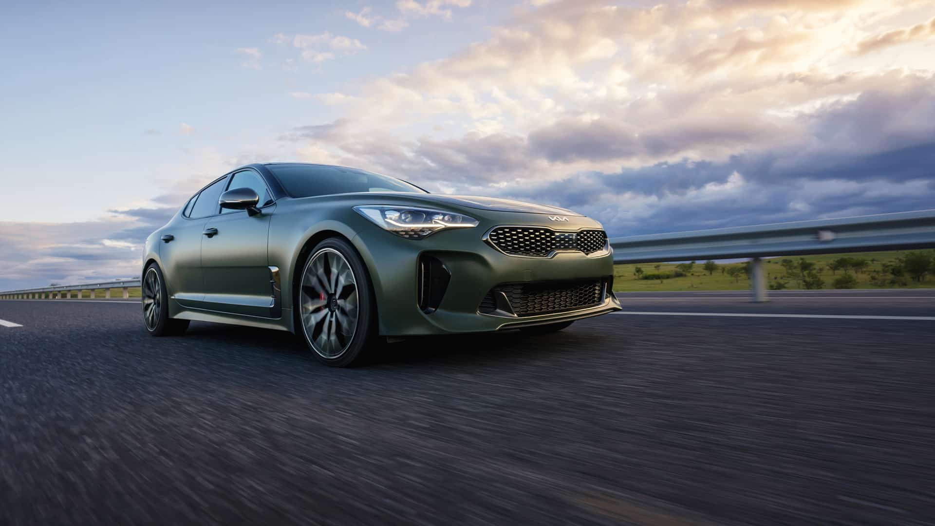 киа стингер, Kia Stinger