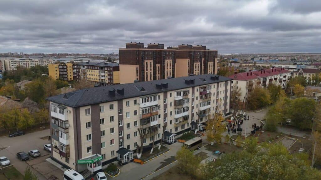 В Кокшетау возобновили модернизацию жилья: ремонта ждут 320 домов